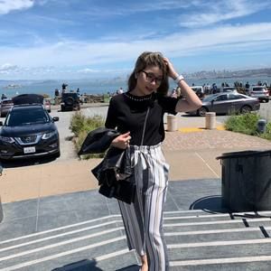 Meet your Posher, Zelda vy